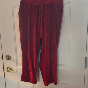 LuLaRoe Red Velour Lounge Capris sz 2X